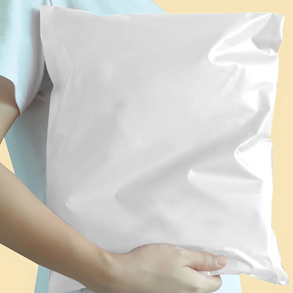 Stack of large poly mailers 40x55cm with self-adhesive seal, waterproof and opaque for secure shipping