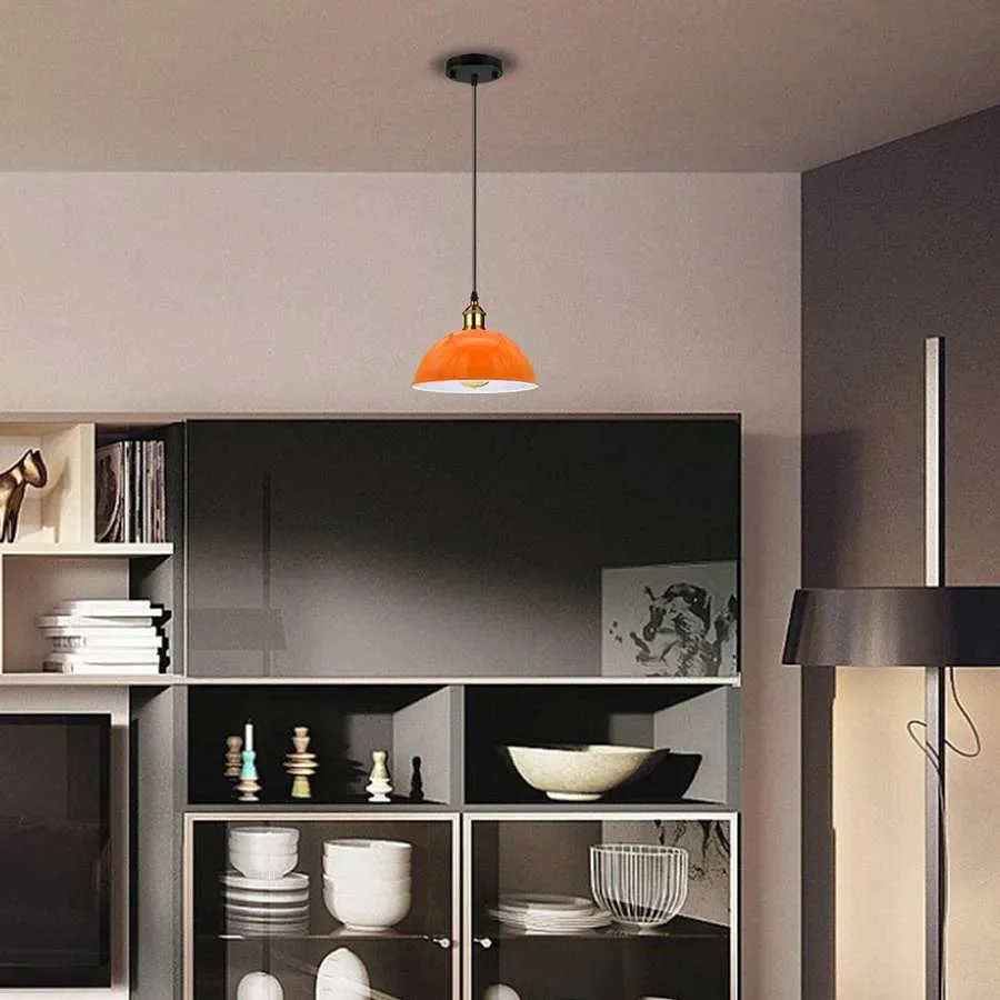 Vintage single head metal shade pendant light with adjustable cable, compatible with E27 bulb pendant, ceiling mounted design