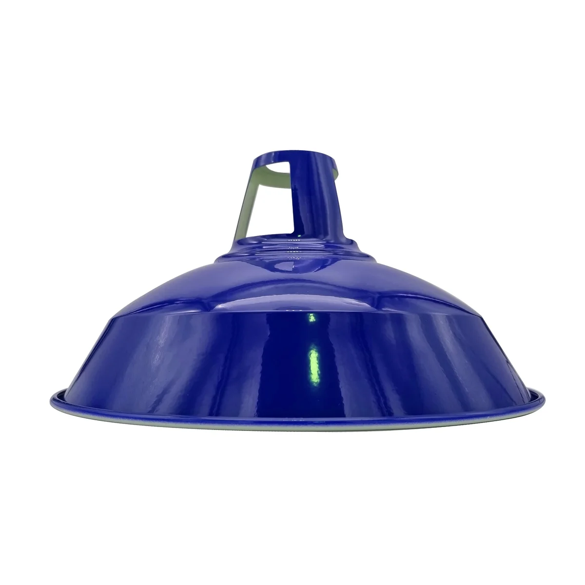 Barn light metal shade in vintage barn shape, painted steel, 30cm wide, suitable for E27 bulbs, indoor use