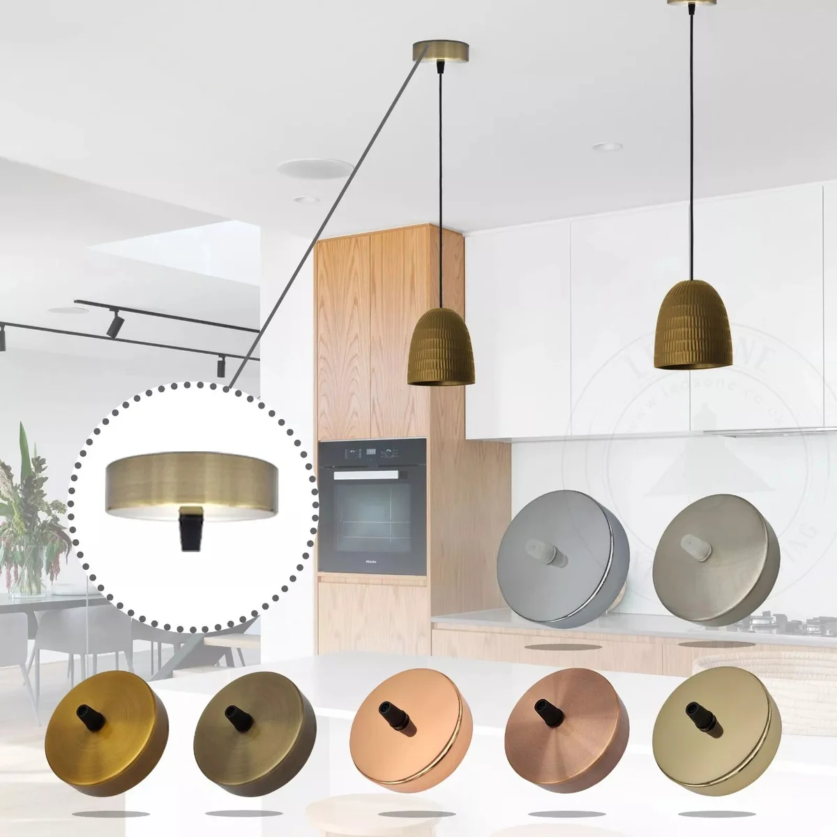 Copper metal ceiling rose mounting plate with round shape and 100mm diameter for light fittings and chandeliers