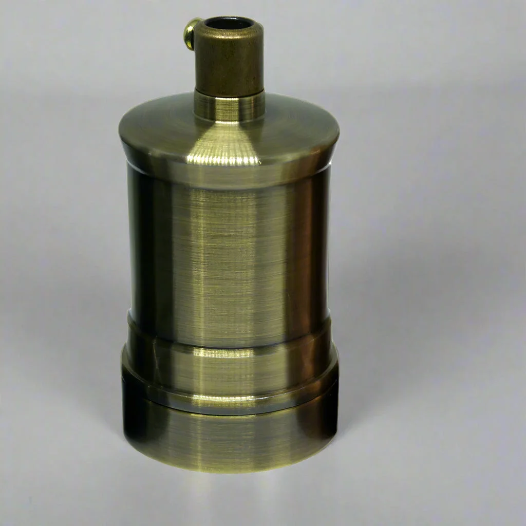 Black industrial E27 lamp holder made of aluminum with screw-on socket for vintage light bulbs, shown against white background
