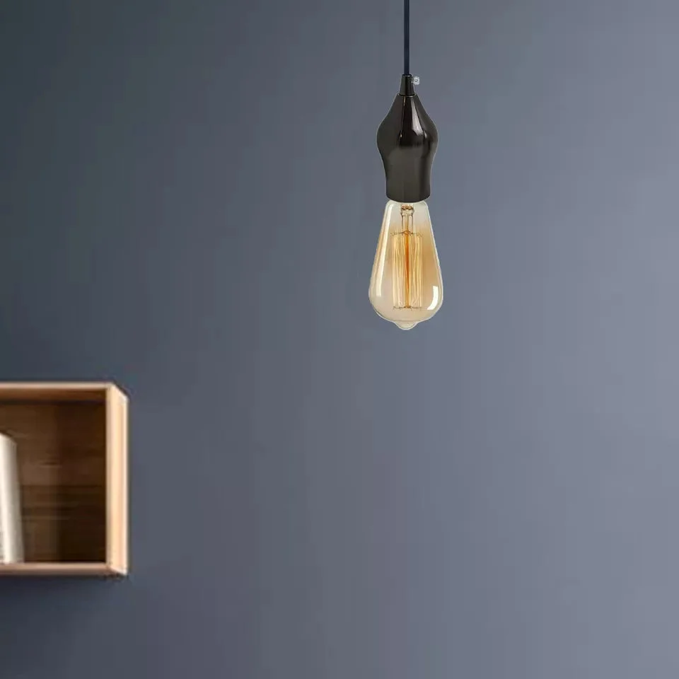 Shiny black industrial lamp holder, brass socket with E27 base, 88 mm × 40 mm metal body for vintage exposed light.