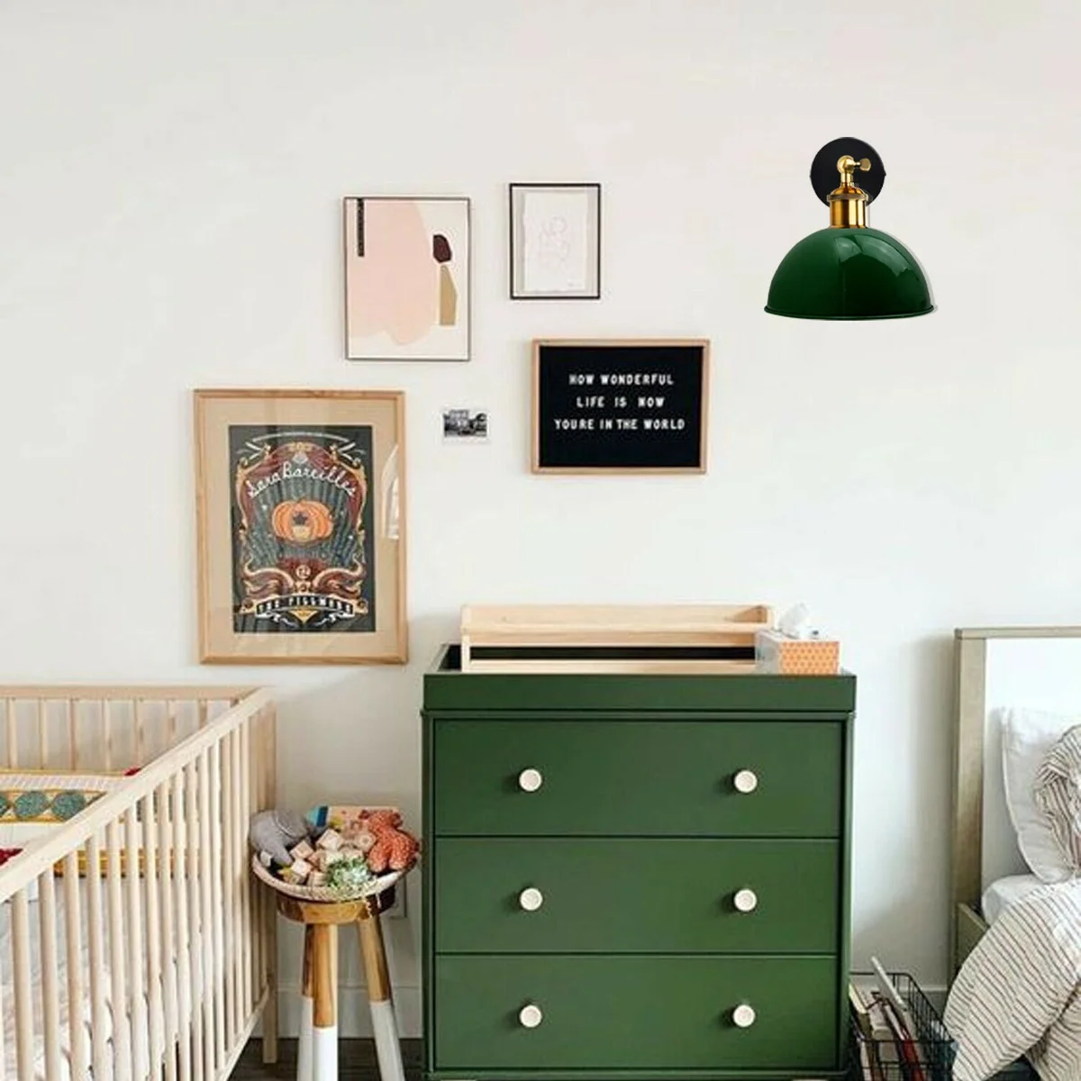 Green dome-shaped metal wall lamp with 21cm grey metal cage, vintage style.