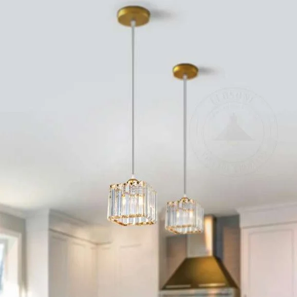 Square crystal pendant light with polished chrome frame, faceted crystal shade, E27 socket.