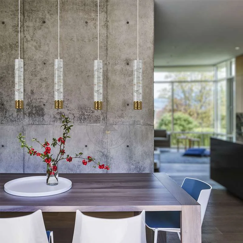 White marble‑textured aluminium pendant light with dimmable LED, adjustable 95 cm cable, minimalist Nordic design.