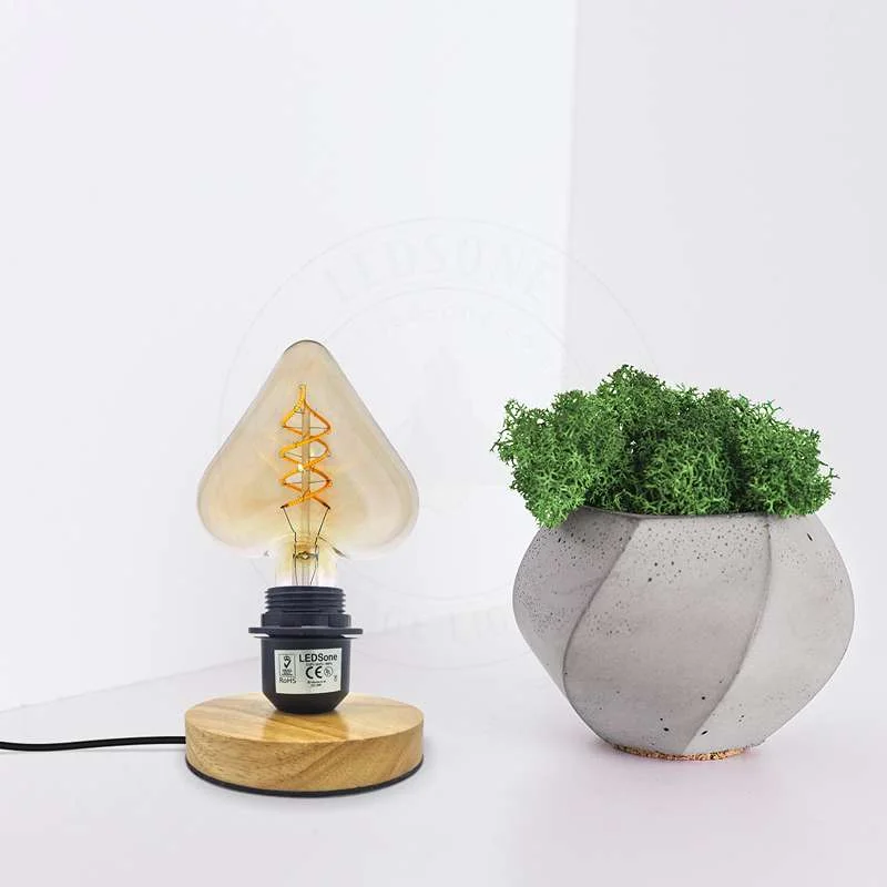 Industrial table lamp with black E27 holder and wood base lamp, adjustable 2m cable and on/off switch.