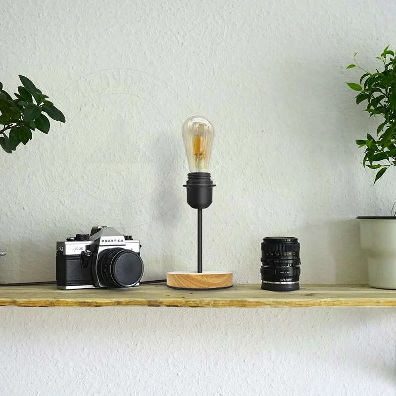 E27 socket lamp with black metal holder and natural wood base, vintage style table lamp.