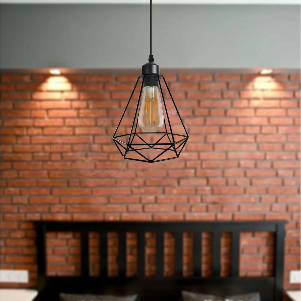 Diamond‑shaped metal wire cage adjustable cable pendant with E27 bulb holder, 20cm shade for modern or rustic décor