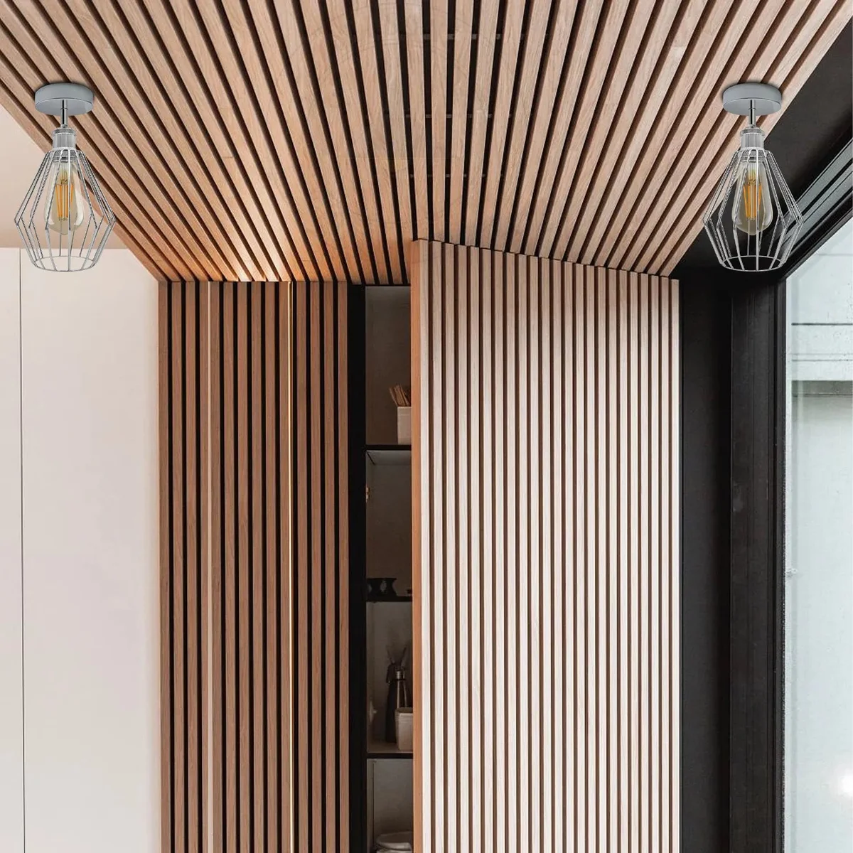 Vintage ceiling light with metal diamond cage, flush mount, 20 cm diameter, 20 cm height, electroplated finish.