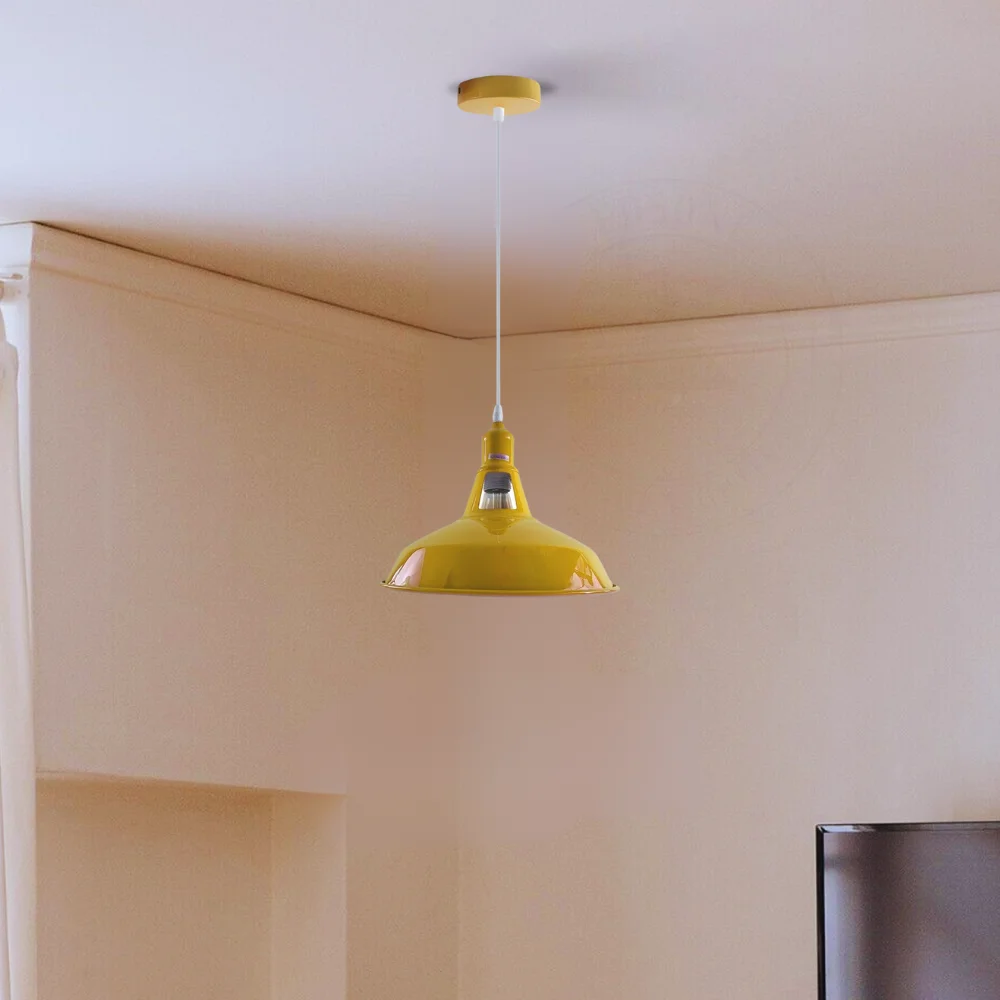 Yellow metal ceiling pendant light with retro industrial style, metal shade, PVC cable, and E27 socket.