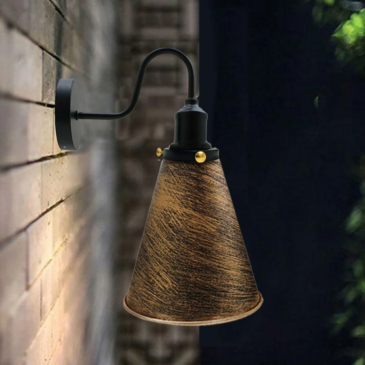 Cone shaped lamp with black metal shade, 18 cm diameter, 17 cm height, industrial wall mounting.
