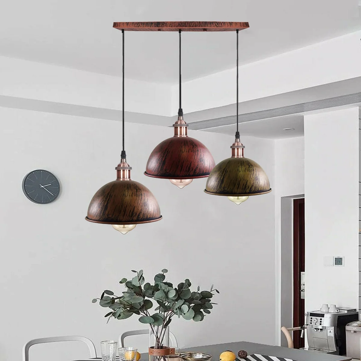 Metal ceiling light fitting with three E27 heads in brushed copper, rustic red, brass, 95cm PVC cable, round mounting plate