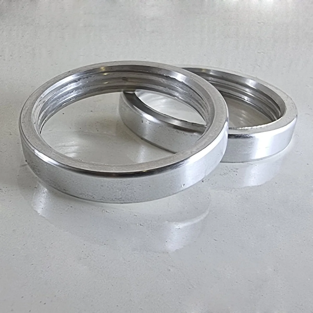 Satin nickel iron chandelier holder ring, 40mm inner diameter, 8mm height, 47mm outer diameter, new.