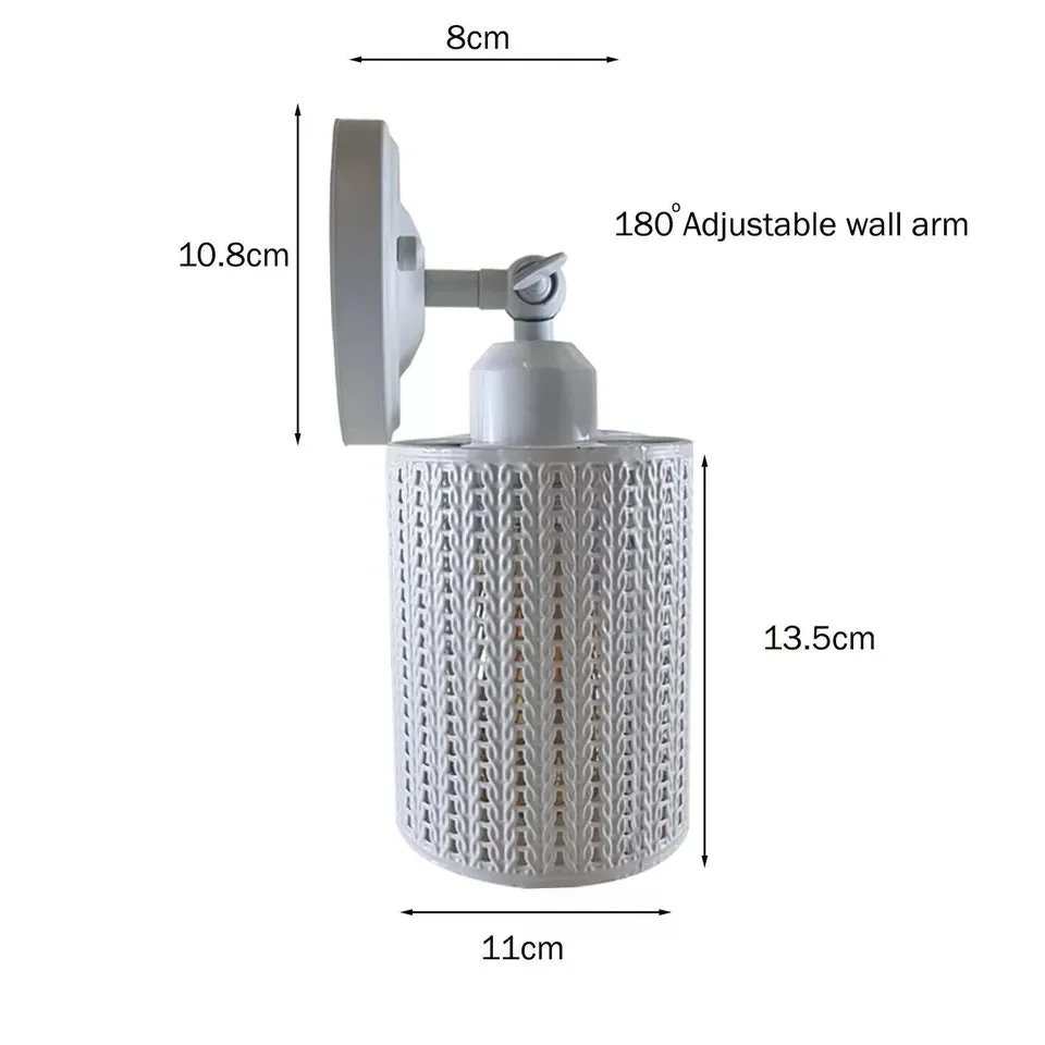 White vintage wall sconce with adjustable wall light, cylindrical metal shade, fitting E27 lamp, for indoor wall lighting.