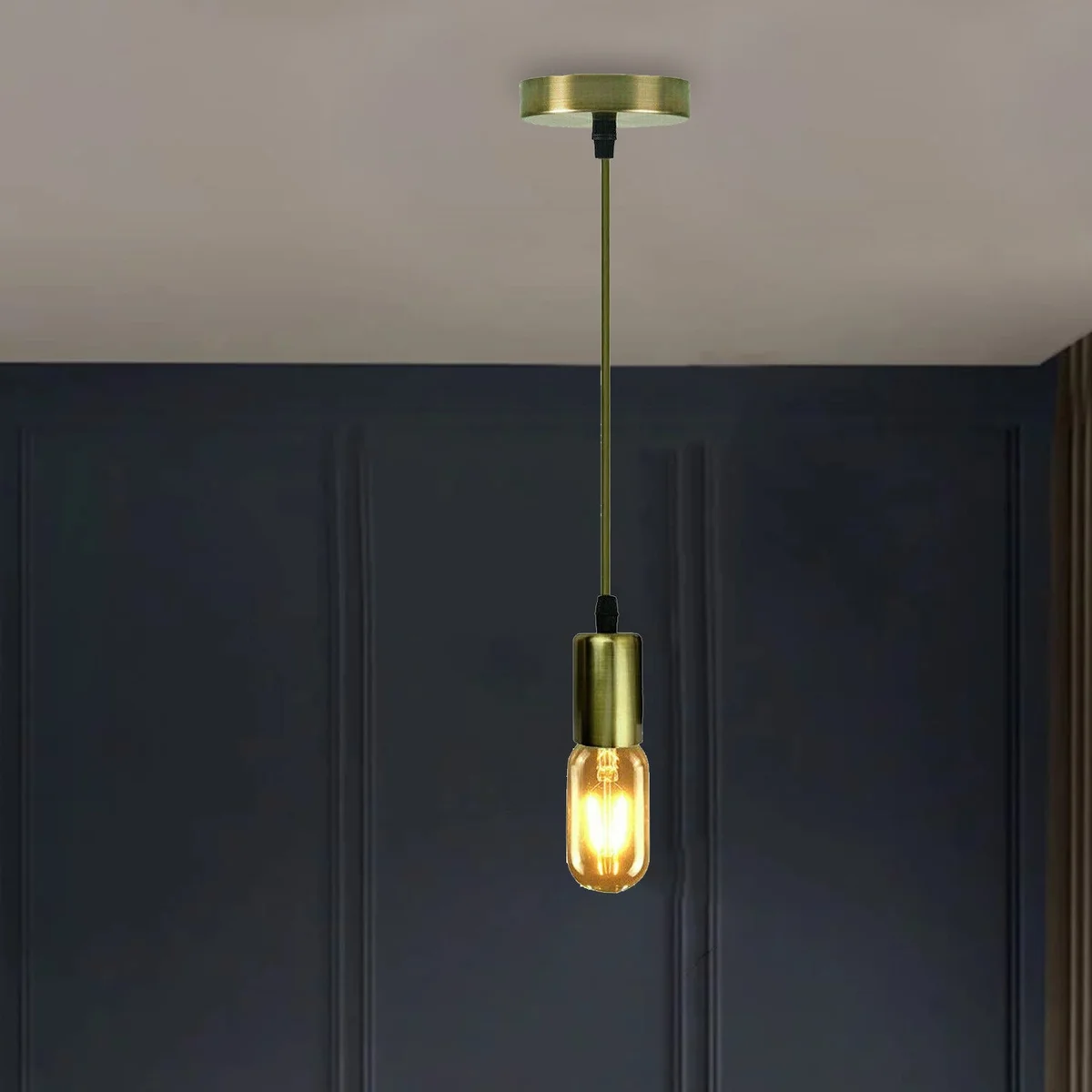 Modern ceiling light: golden pendant with metal E27 holder, 90 cm army green cord, 12 cm round ceiling rose.