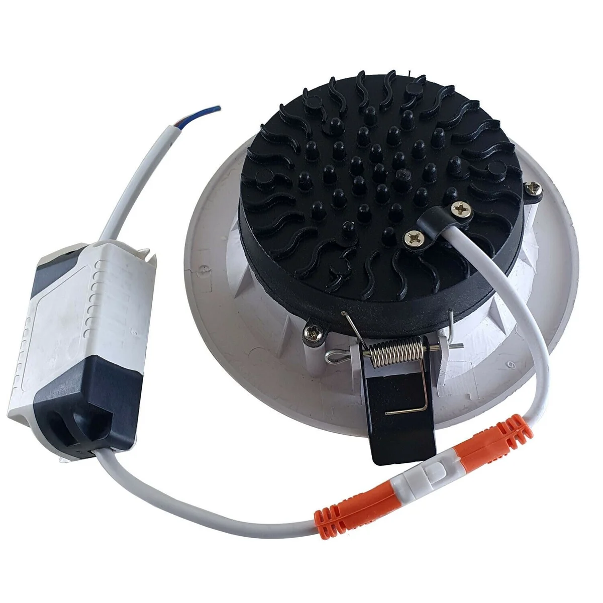 Ultra thin LED downlight in recessed round housing, sleek aluminium and acrylic, emits cool white 6000K light, 120° spread.