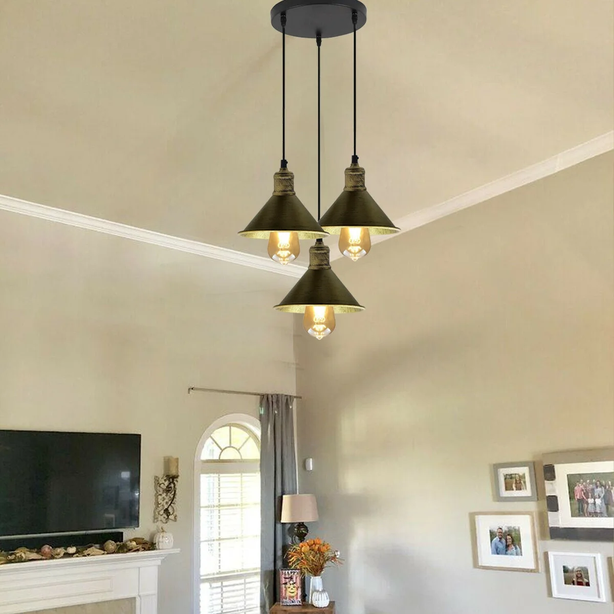 3 head pendant light: black metal cage wire frame with brushed brass accents, 3 light holders, 95cm PVC cable, 20cm × 2.5cm ceiling plate