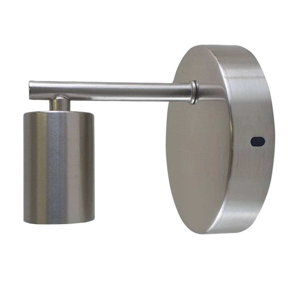 Satin nickel wall sconce with metal body, round white hood interior, 10.5 cm arm and 12.5 cm ceiling plate, E27 base.