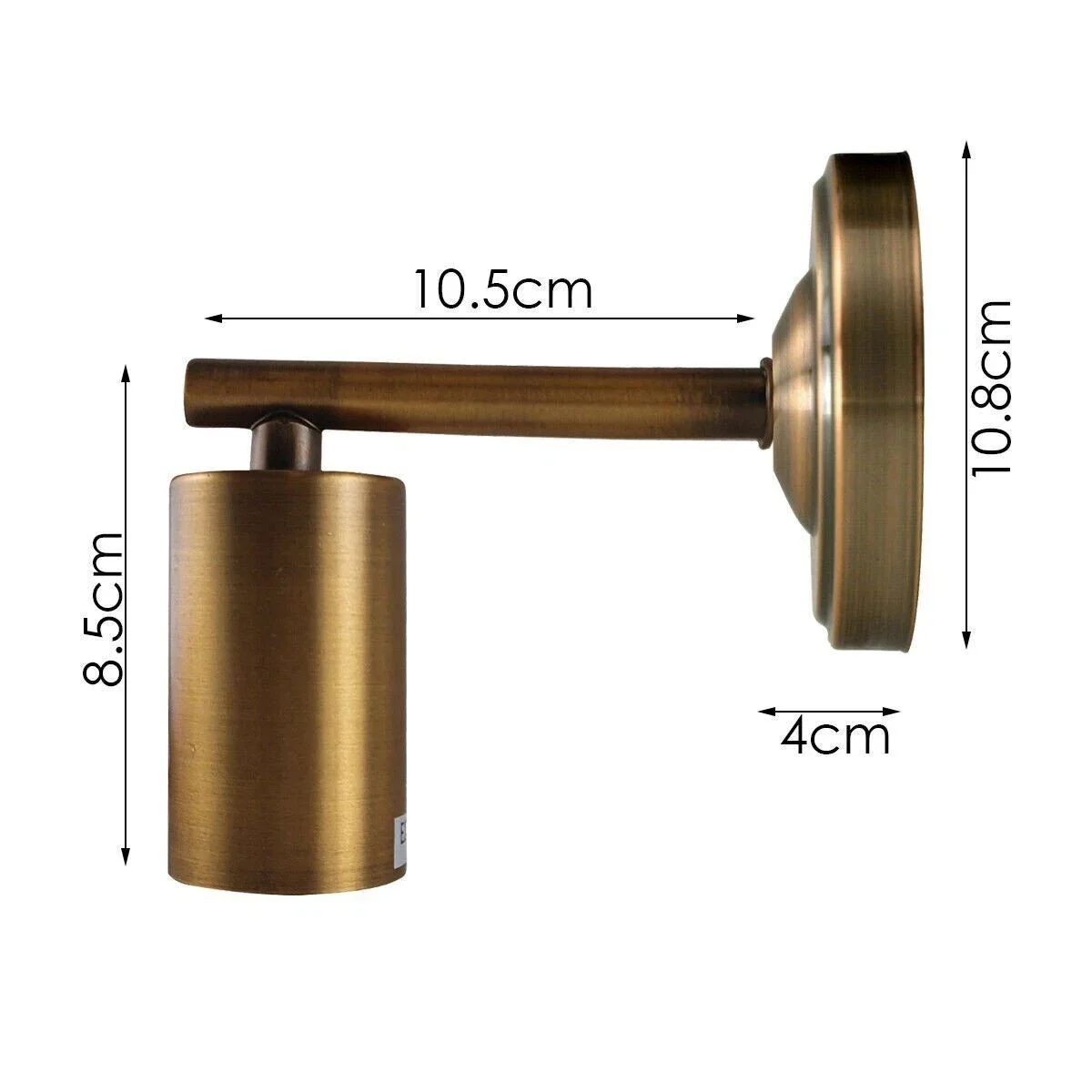 Yellow brass wall sconce in elegant industrial style, featuring a clean cylindrical shade, E27 bulb holder, and metal construction.