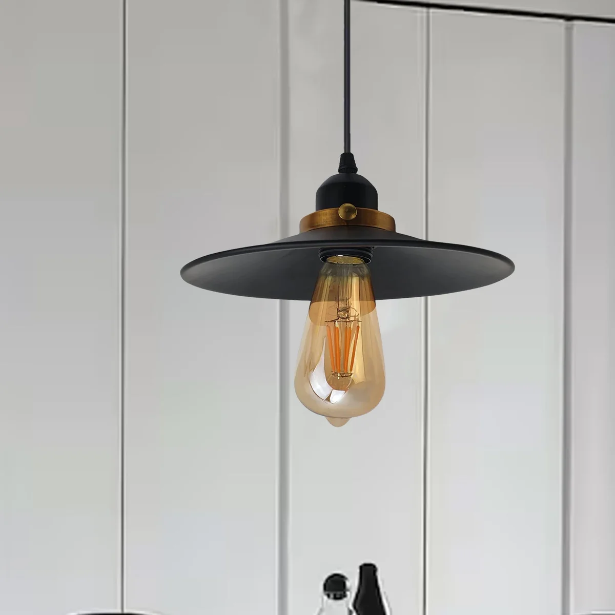 Adjustable black metal pendant lamp with cage design, 95cm cable, and E27 light holder for ceiling mounting