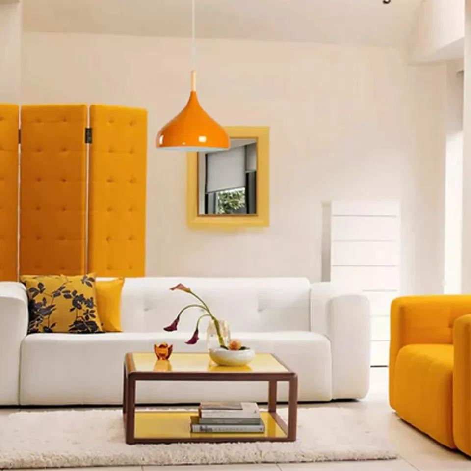 Mid‑century industrial yellow pendant light with metal base and round 10 cm yellow lampshade hanging on 90 cm cable.