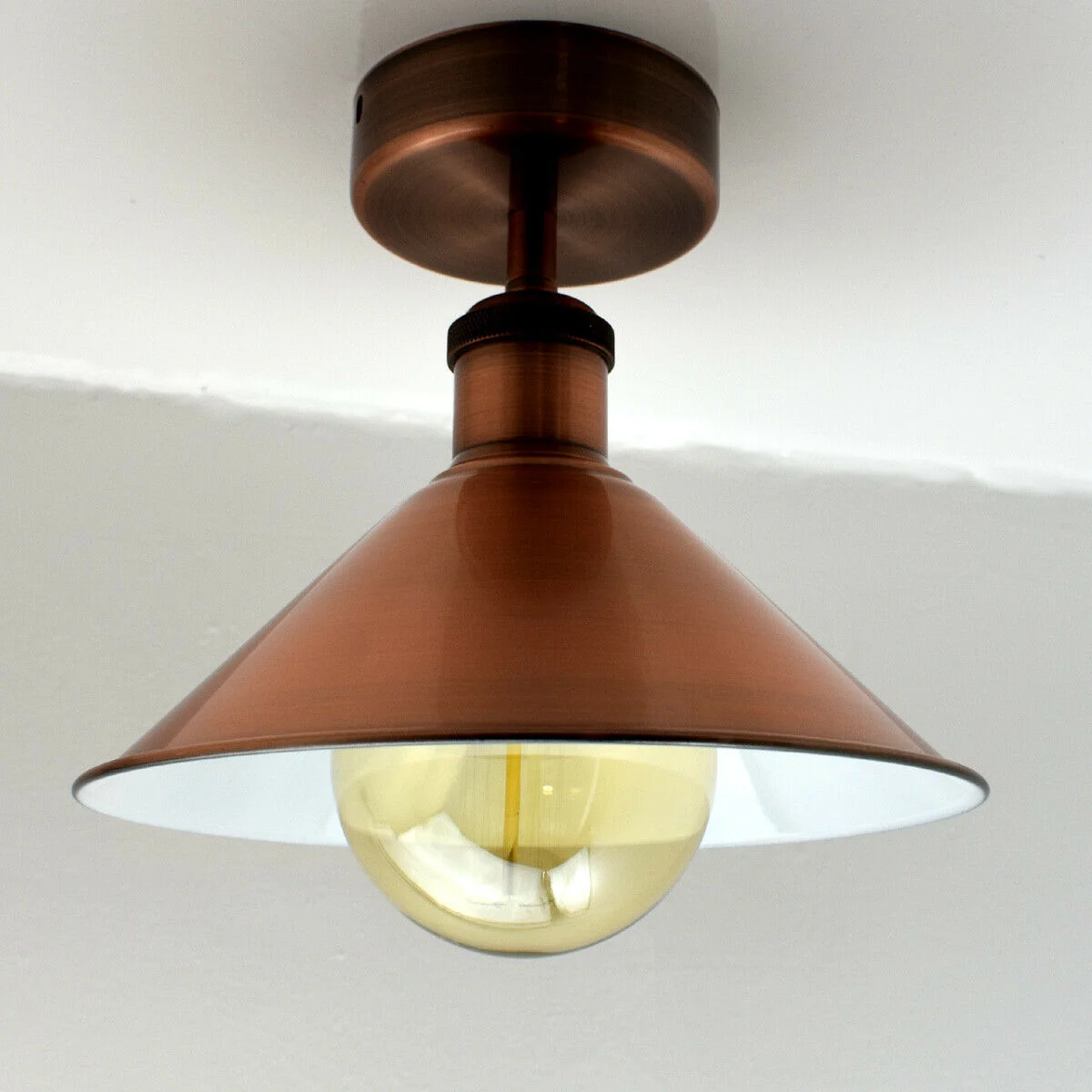 Vintage industrial copper shade ceiling lamp with metal pendant and E27 bulb holder, warm retro design