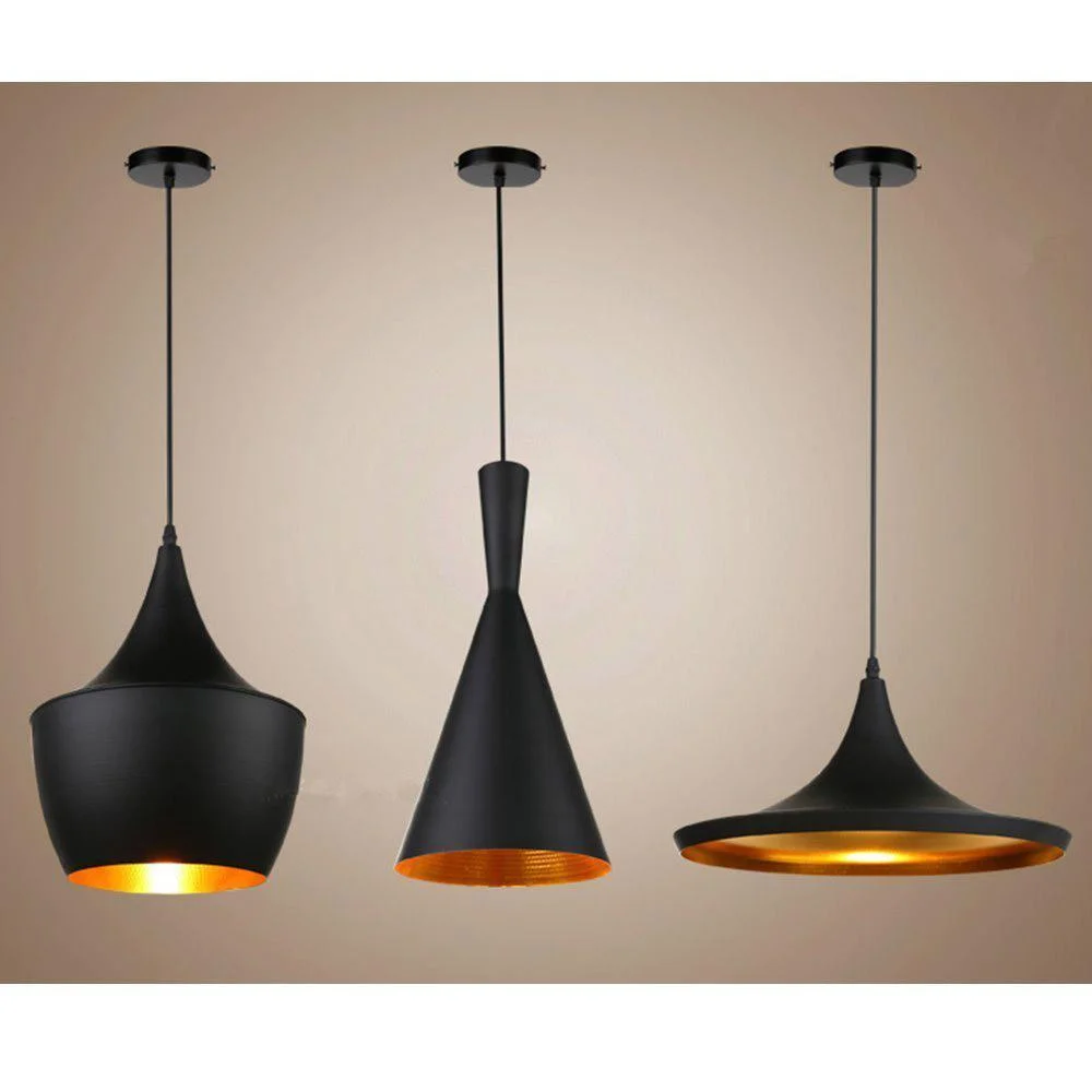 Vintage golden ceiling pendant light with wide metal shade, industrial retro style, single head, adjustable height 95cm.