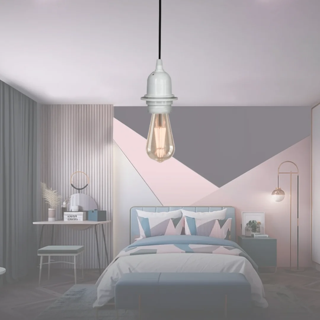 White lamp holder with metal base, heat‑resistant plastic ring, cord grip and exposed E27 socket.