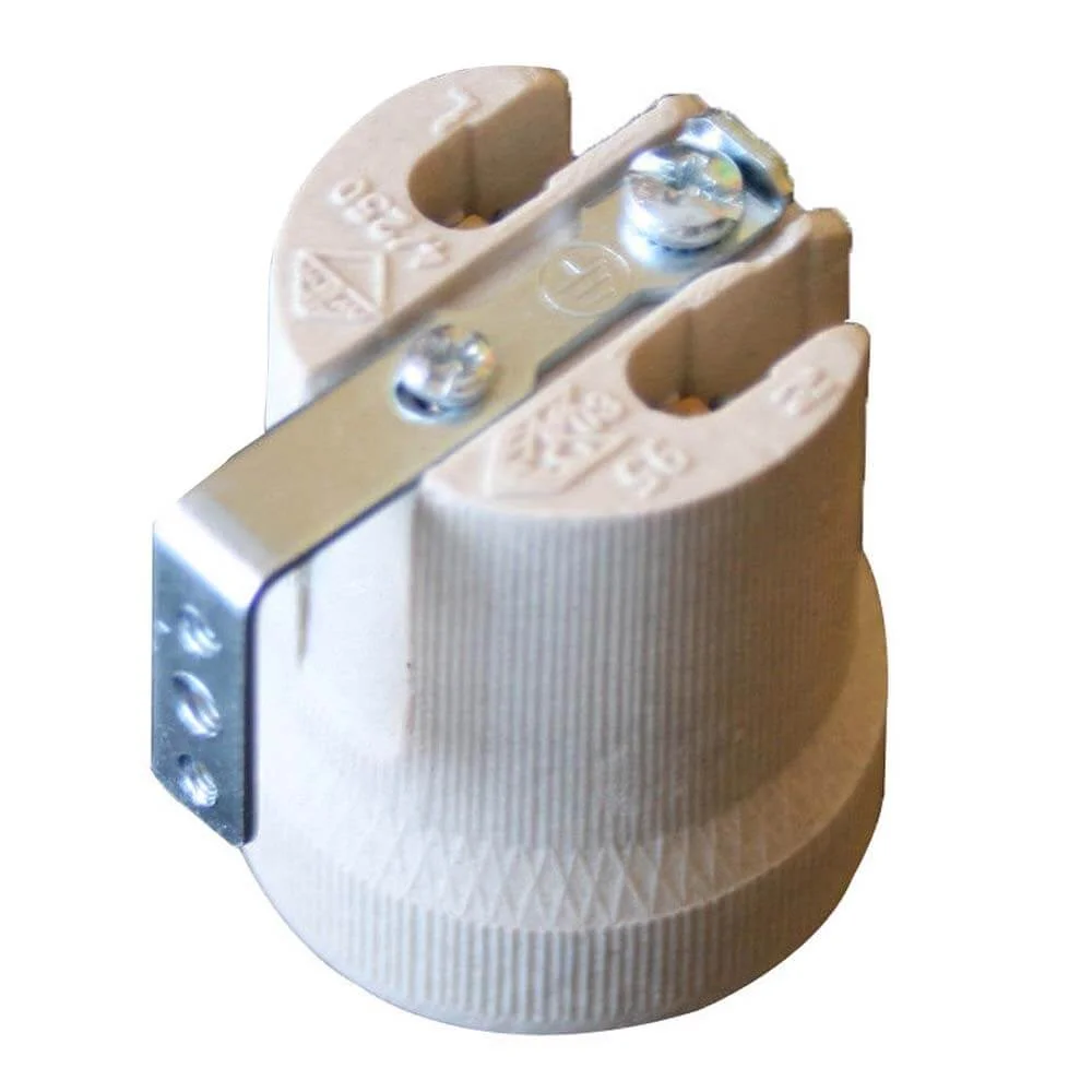 Vintage heat‑resistant lamp holder: ceramic porcelain, metal body with E27 screw base, suitable for high‑temperature bulbs.