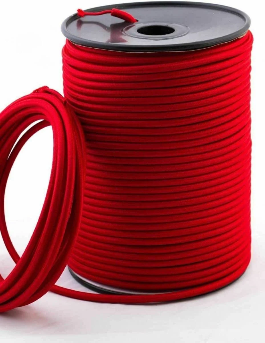 Red vintage 3‑core round cable featuring Italian braided cable, showing looped fabric cover and end connectors.
