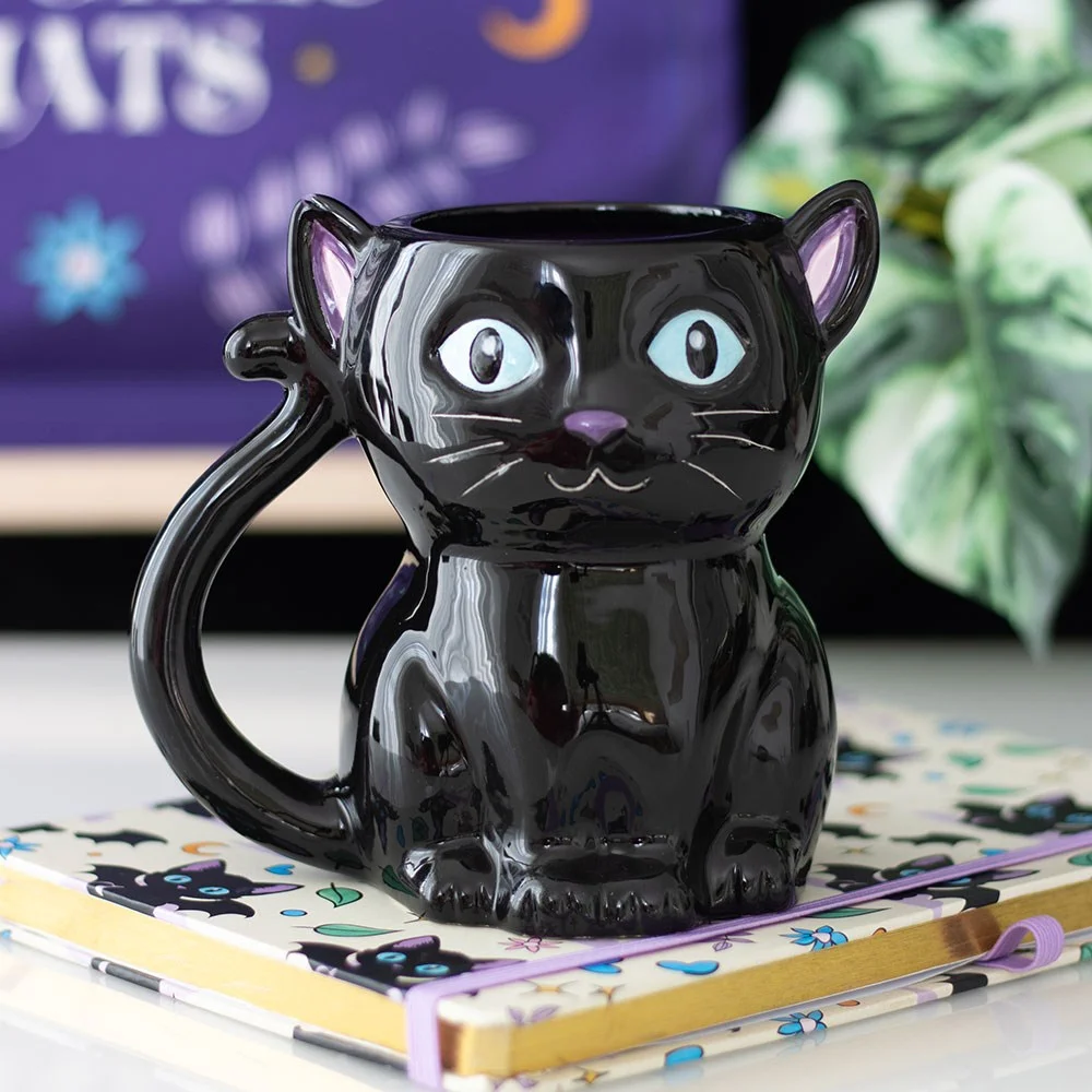 Black cat mug with blue eyes and curled tail handle, ceramic cute cat mug holding 500ml of liquid