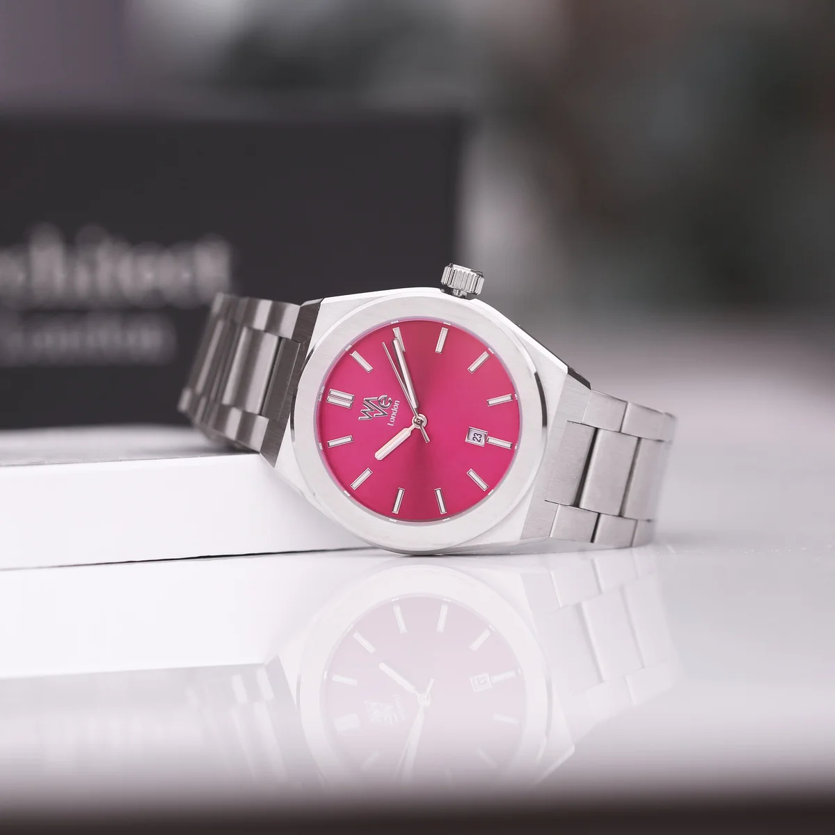 Engraved men's watch Wave by Architect in blush ripple with stainless steel band and minimalist dial design