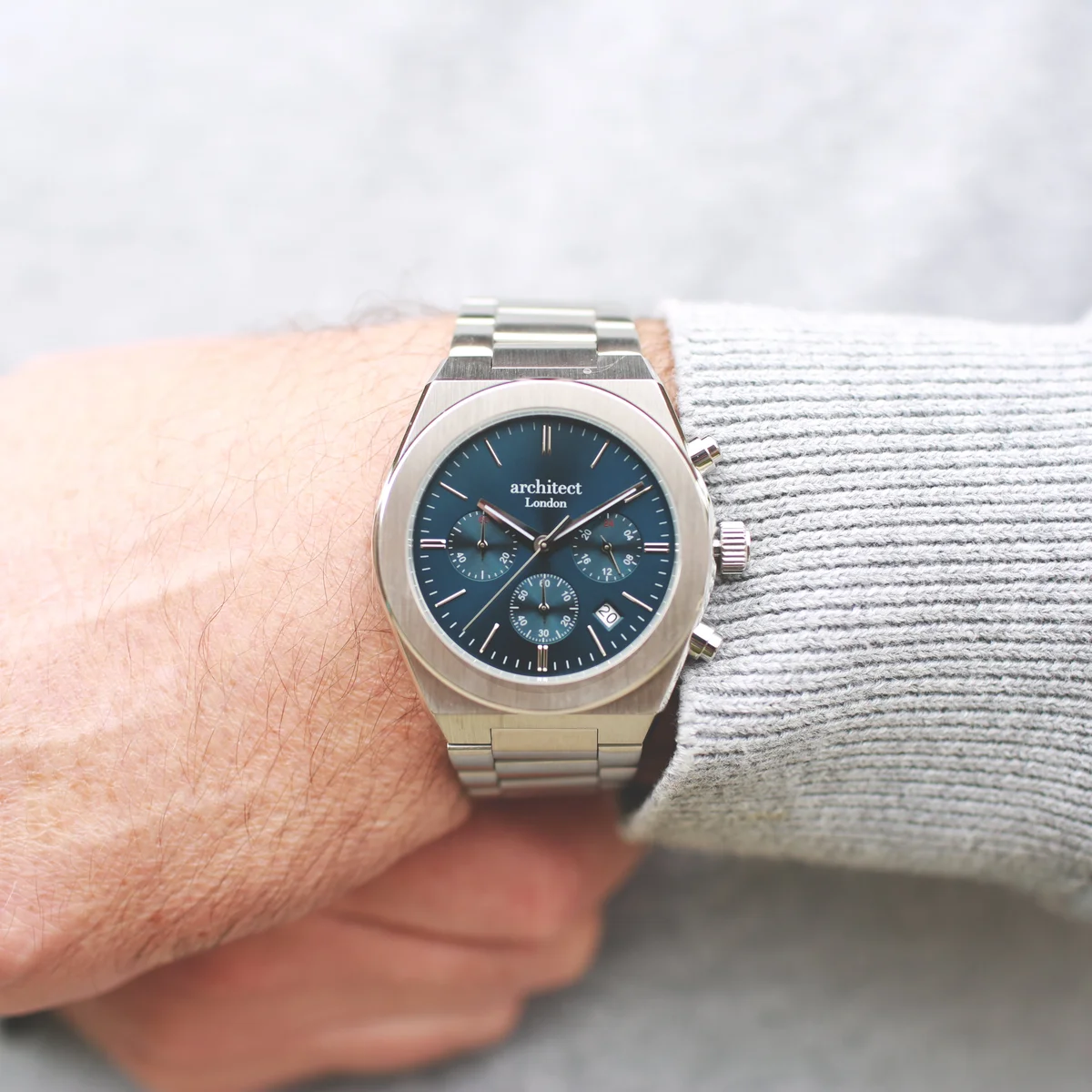 Men’s personalised watch Architect Orbix in deep blue with stainless steel bracelet and modern font engraving on back
